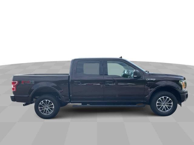 2020 Ford F-150 Vehicle Photo in MOON TOWNSHIP, PA 15108-2571