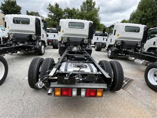 2025 Chevrolet Low Cab Forward 3500 Vehicle Photo in ALCOA, TN 37701-3235