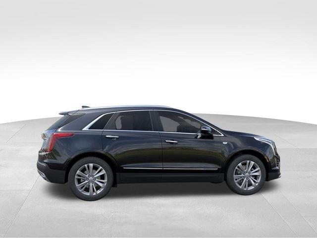 2025 Cadillac XT5 Vehicle Photo in MEDINA, OH 44256-9631