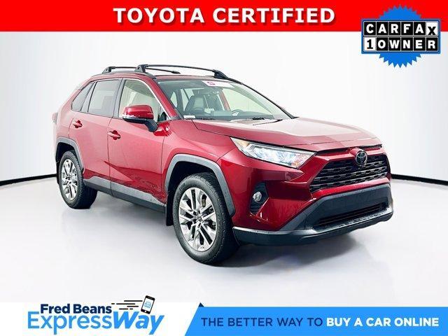 2019 Toyota RAV4 Vehicle Photo in Flemington, NJ 08822