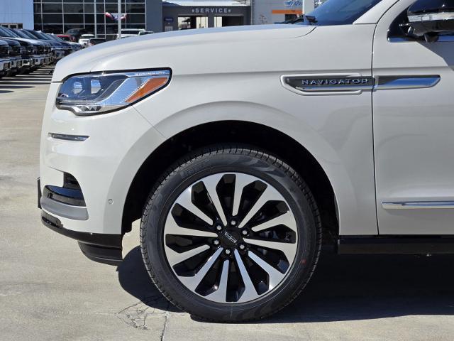 2024 Lincoln Navigator Vehicle Photo in Stephenville, TX 76401-3713