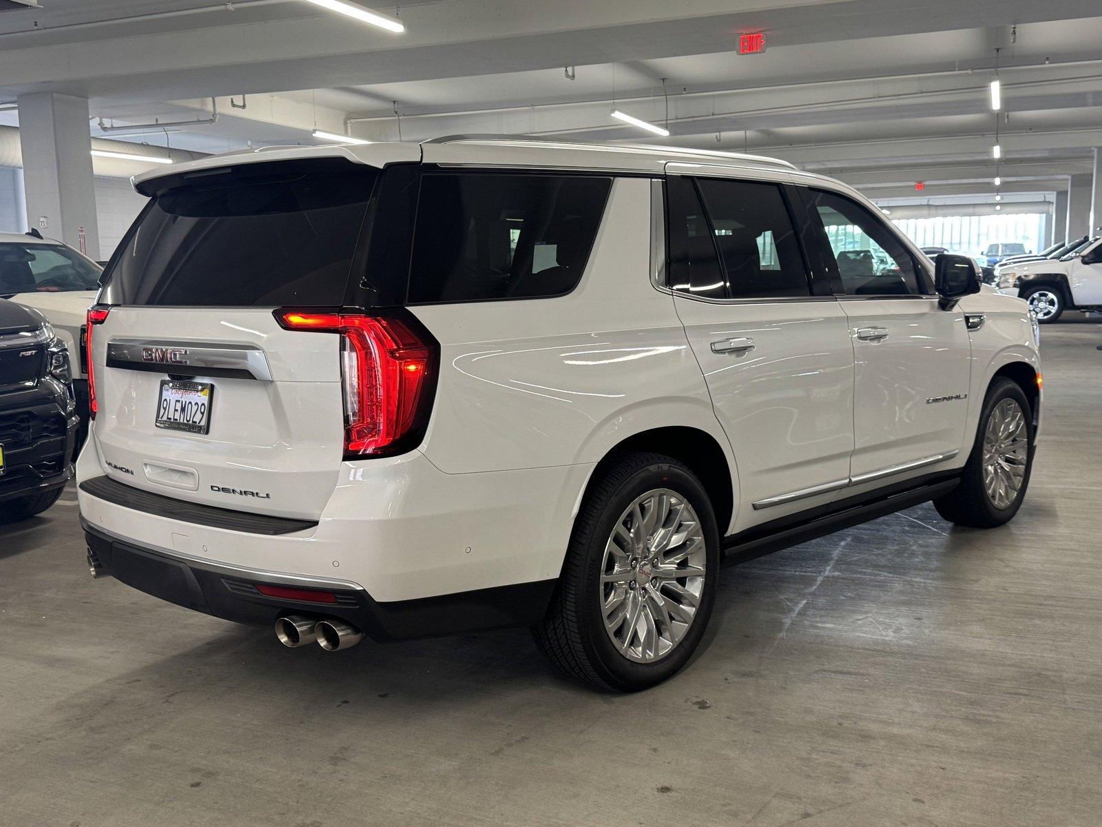 2024 GMC Yukon Vehicle Photo in LOS ANGELES, CA 90007-3794