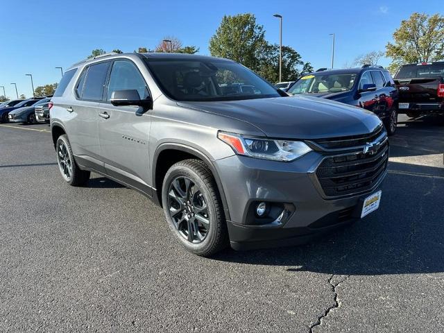 Used 2020 Chevrolet Traverse RS with VIN 1GNEVJKWXLJ205071 for sale in Columbia, MO