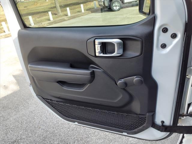 2023 Jeep Wrangler Vehicle Photo in DENTON, TX 76210-9321