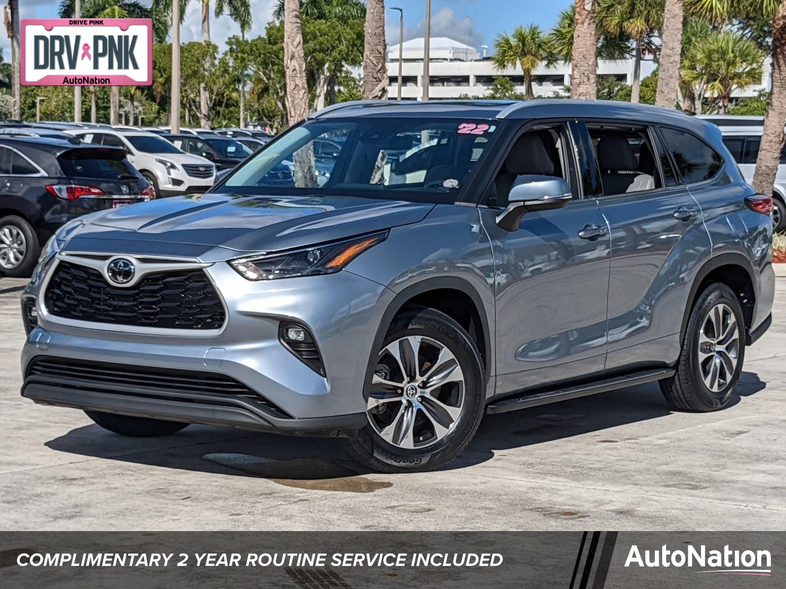 2022 Toyota Highlander Vehicle Photo in Davie, FL 33331