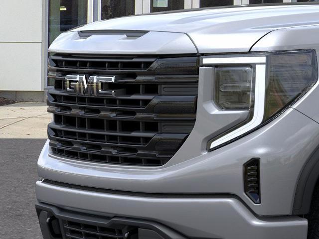 2024 GMC Sierra 1500 Vehicle Photo in DANBURY, CT 06810-5034