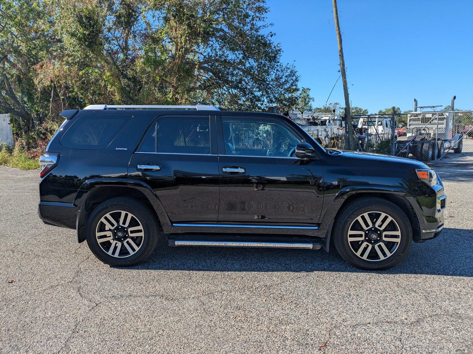 2016 Toyota 4Runner Vehicle Photo in Sarasota, FL 34231