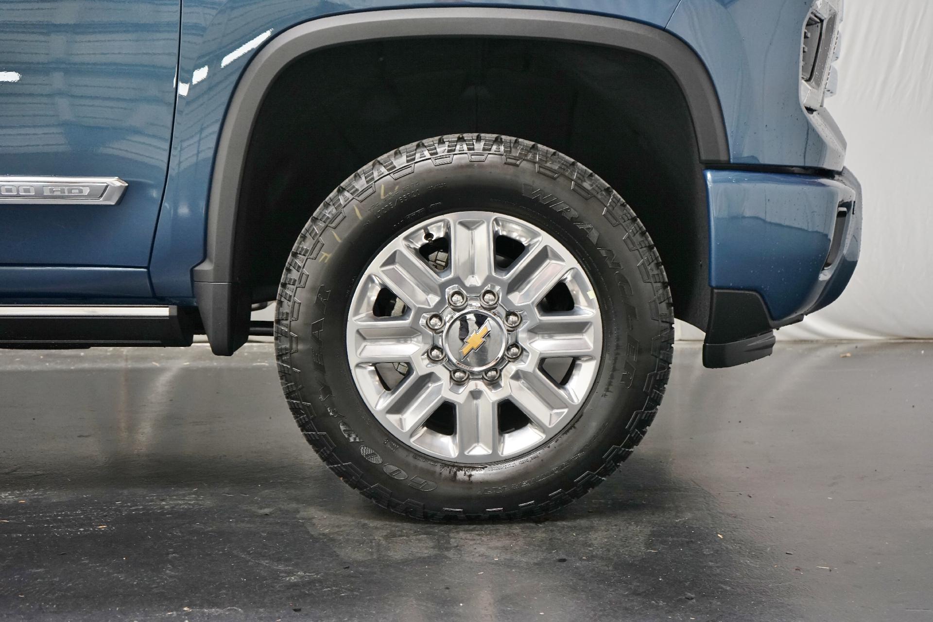 2024 Chevrolet Silverado 2500 HD Vehicle Photo in SMYRNA, DE 19977-2874