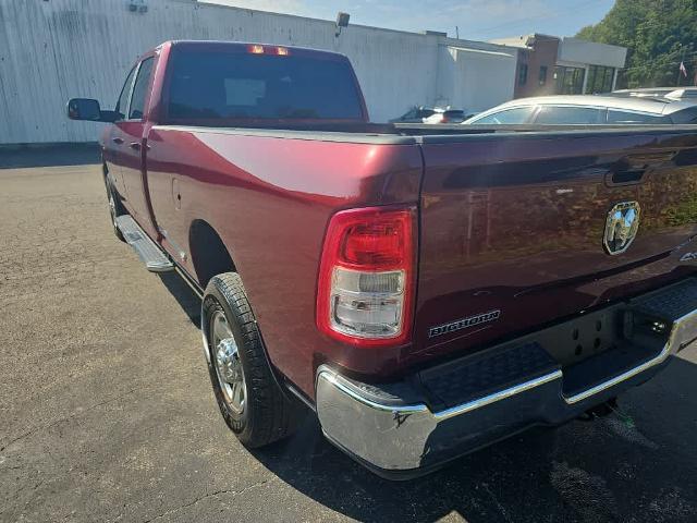 2021 Ram 2500 Vehicle Photo in GLENSHAW, PA 15116-1739