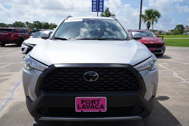 Used 2022 Toyota Corolla Cross LE with VIN 7MUCAAAG8NV008336 for sale in Port Lavaca, TX