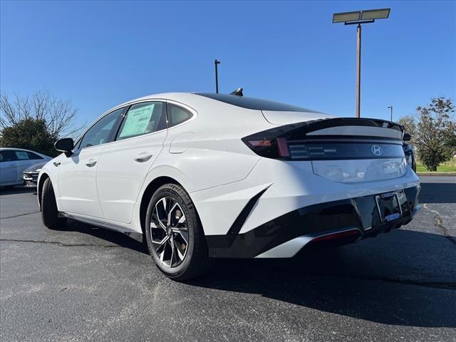 2025 Hyundai SONATA Vehicle Photo in O'Fallon, IL 62269