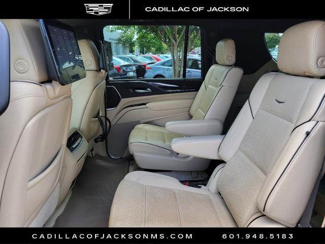 2021 Cadillac Escalade ESV Vehicle Photo in RIDGELAND, MS 39157-4406