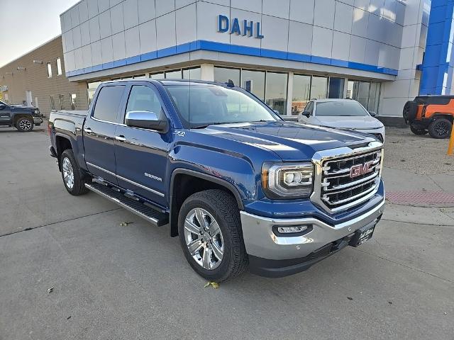 Used 2018 GMC Sierra 1500 SLT with VIN 3GTU2NEC5JG457668 for sale in Pipestone, MN