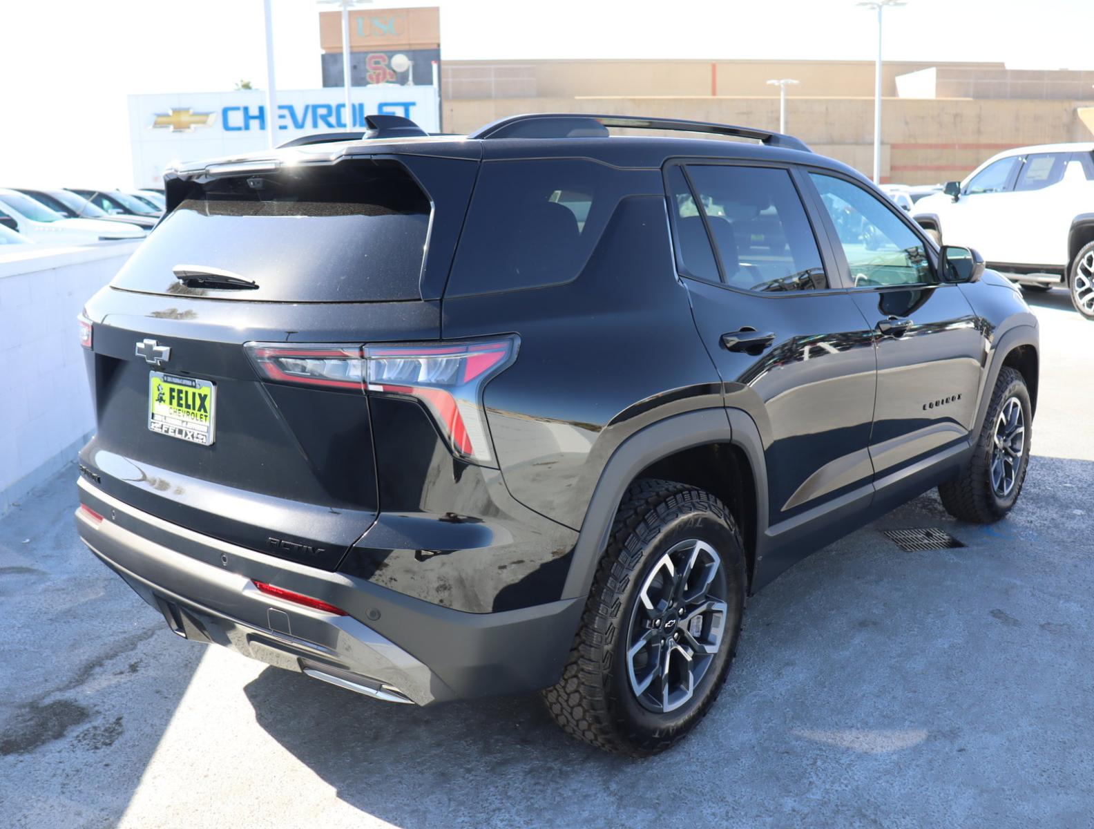 2025 Chevrolet Equinox Vehicle Photo in LOS ANGELES, CA 90007-3794