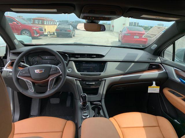 2025 Cadillac XT5 Vehicle Photo in DELRAY BEACH, FL 33483-3294