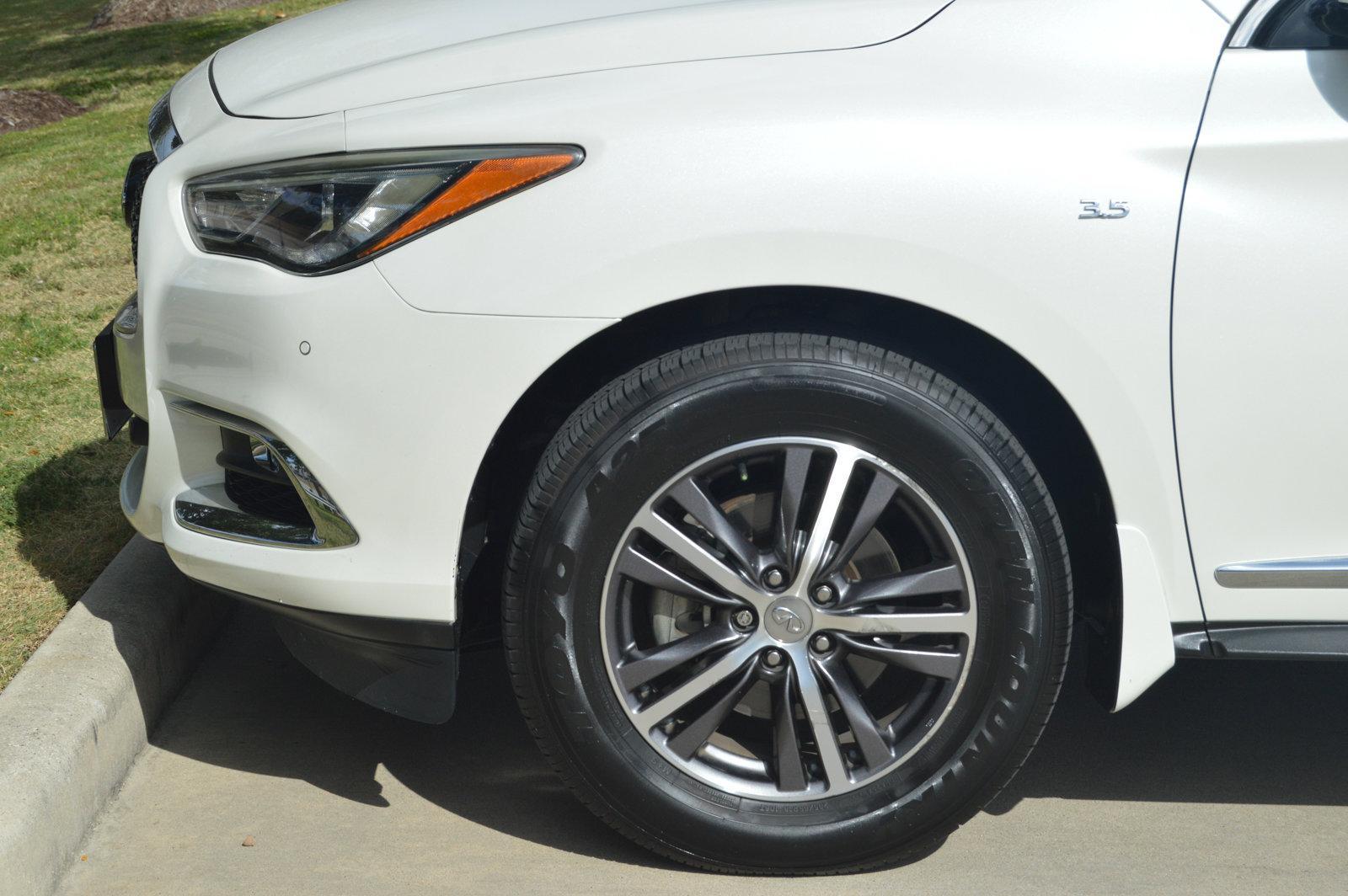 2019 INFINITI QX60 Vehicle Photo in Houston, TX 77090