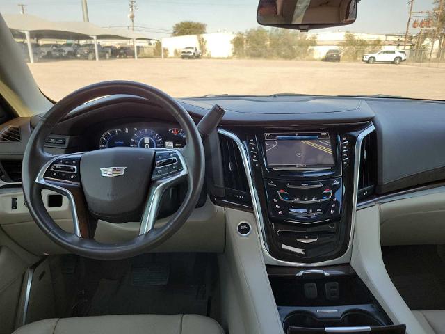 2017 Cadillac Escalade Vehicle Photo in MIDLAND, TX 79703-7718