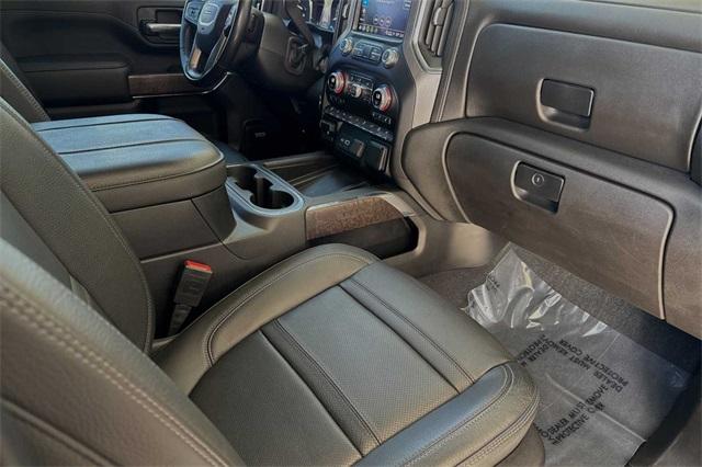 2023 GMC Sierra 3500 HD Vehicle Photo in ELK GROVE, CA 95757-8703