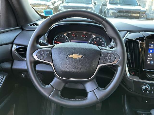 2023 Chevrolet Traverse Vehicle Photo in SAINT JAMES, NY 11780-3219