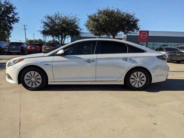 2016 Hyundai SONATA Hybrid Vehicle Photo in San Antonio, TX 78209