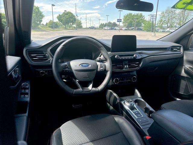 2023 Ford Escape Vehicle Photo in GREELEY, CO 80634-4125