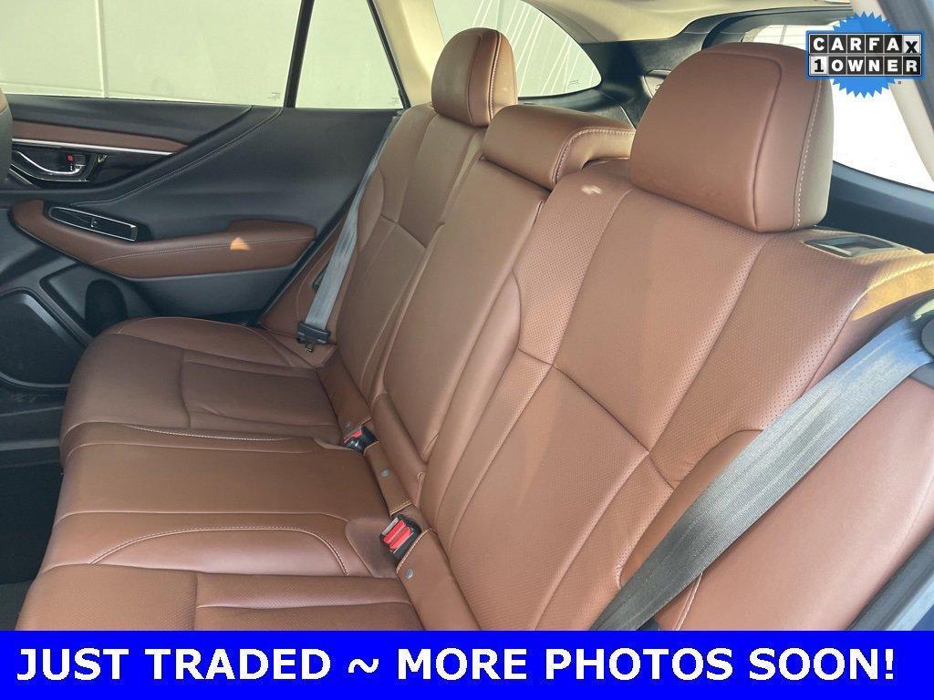 2020 Subaru Outback Vehicle Photo in Saint Charles, IL 60174