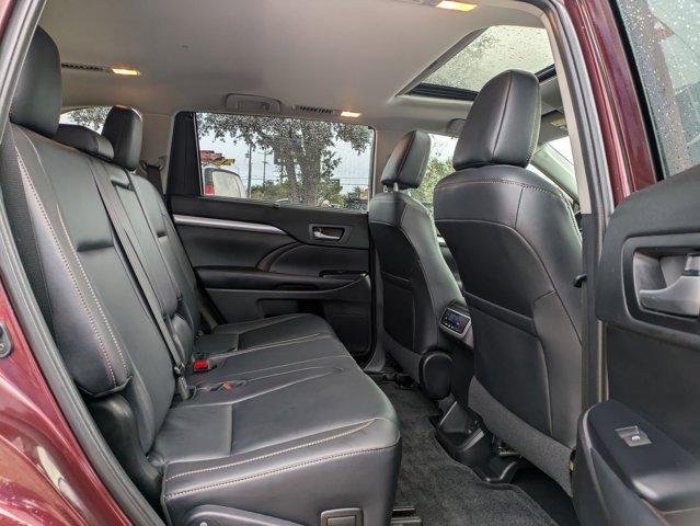 2019 Toyota Highlander Vehicle Photo in SELMA, TX 78154-1459