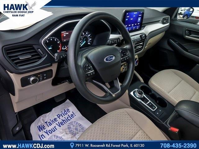 2022 Ford Escape Vehicle Photo in Saint Charles, IL 60174