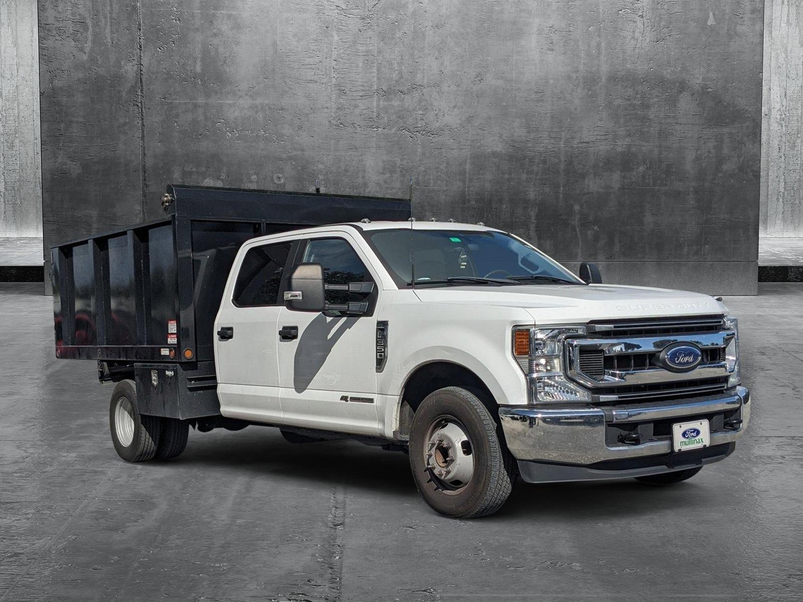 2022 Ford F350 Vehicle Photo in GREENACRES, FL 33463-3207