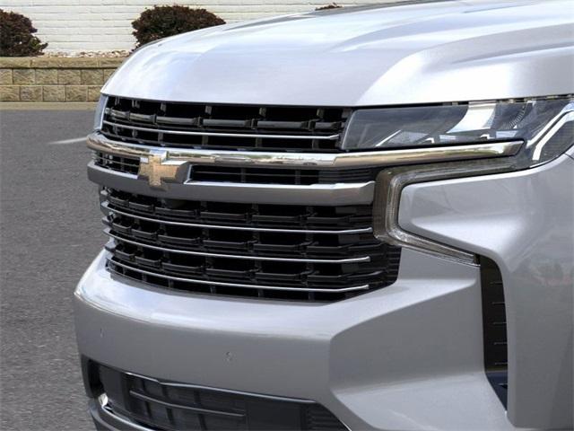 2024 Chevrolet Suburban Vehicle Photo in GRAND BLANC, MI 48439-8139