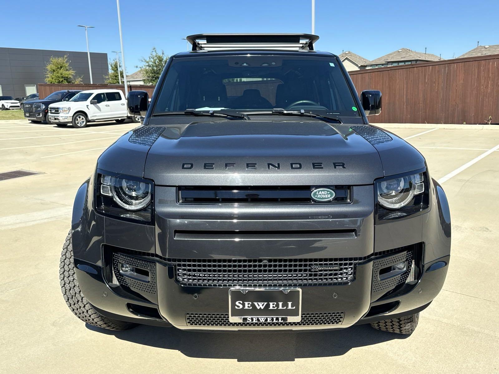 2022 Defender Vehicle Photo in AUSTIN, TX 78717