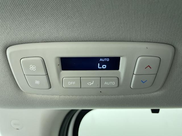 2022 Kia Carnival Vehicle Photo in GILBERT, AZ 85297-0402