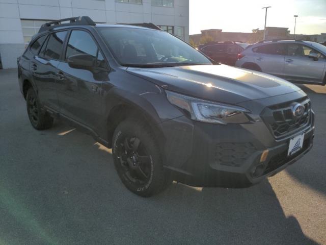 2025 Subaru Outback Vehicle Photo in Green Bay, WI 54304