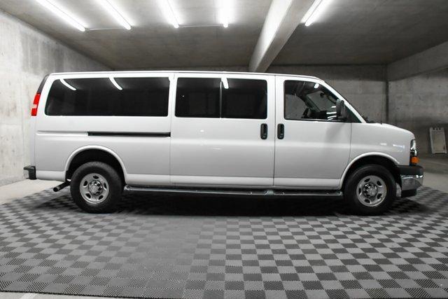 2019 Chevrolet Express Passenger Vehicle Photo in EVERETT, WA 98203-5662