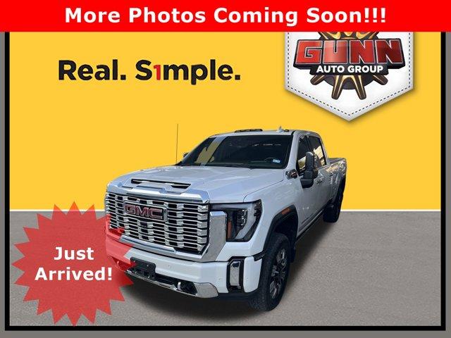 2024 GMC Sierra 3500HD Vehicle Photo in SELMA, TX 78154-1459