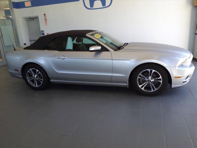 2014 Ford Mustang Vehicle Photo in INDIANA, PA 15701-1897