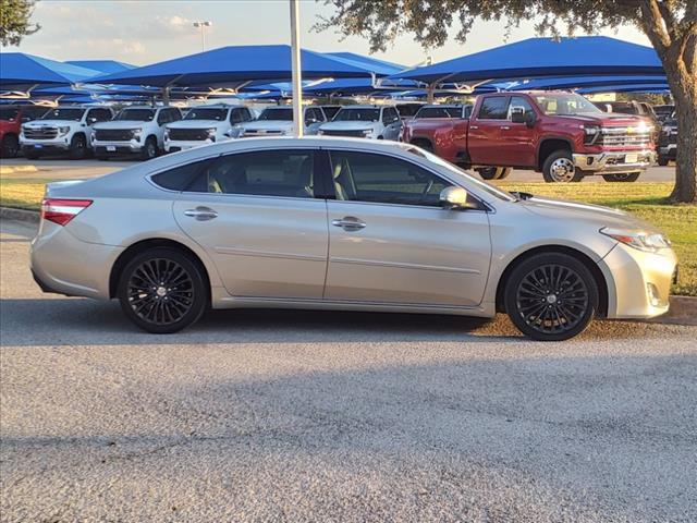 2013 Toyota Avalon Vehicle Photo in DENTON, TX 76210-9321