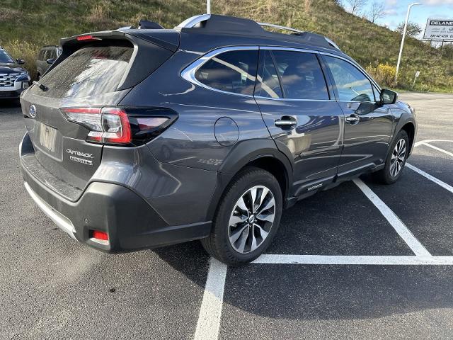 2024 Subaru Outback Vehicle Photo in INDIANA, PA 15701-1897