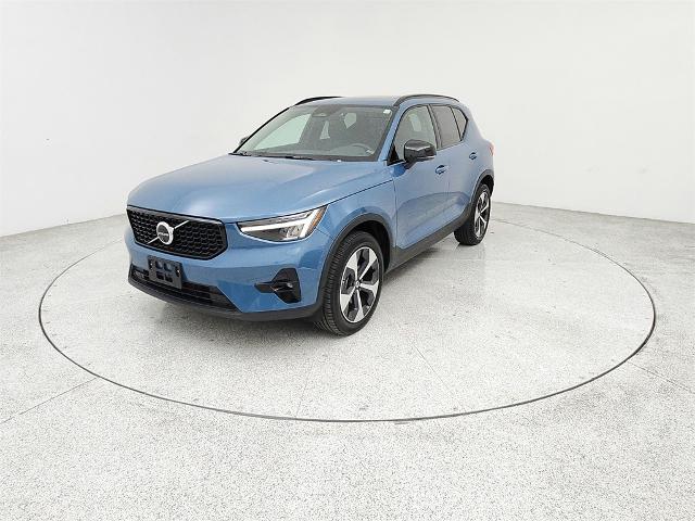 2024 Volvo XC40 Vehicle Photo in Grapevine, TX 76051