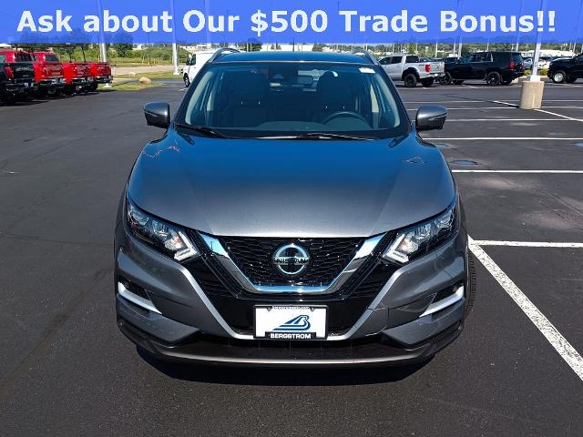 Used 2022 Nissan Rogue Sport SL with VIN JN1BJ1CW8NW493039 for sale in Green Bay, WI