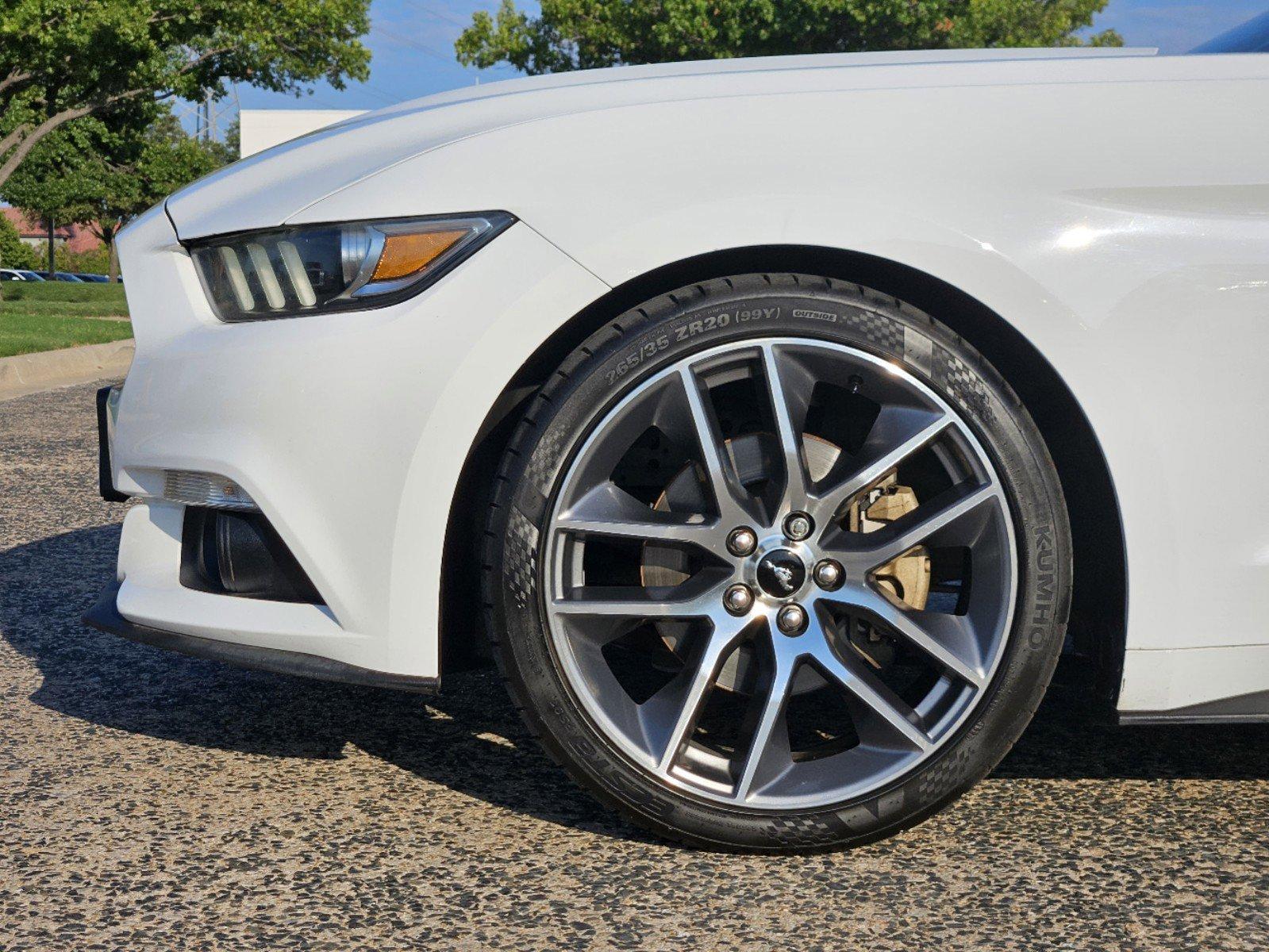 2016 Ford Mustang Vehicle Photo in FORT WORTH, TX 76132