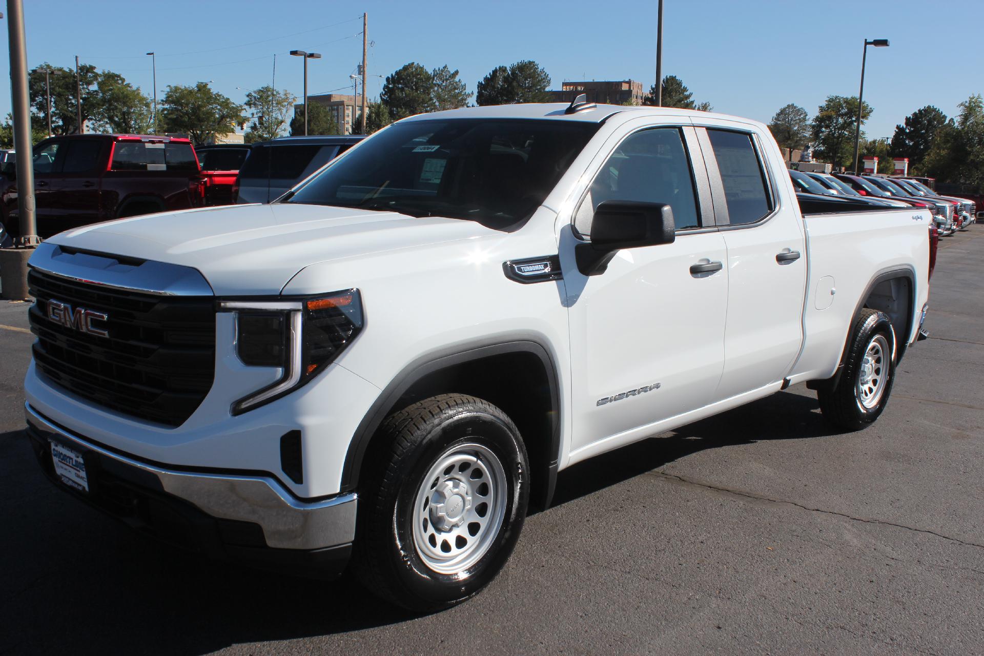 2025 GMC Sierra 1500 Vehicle Photo in AURORA, CO 80012-4011