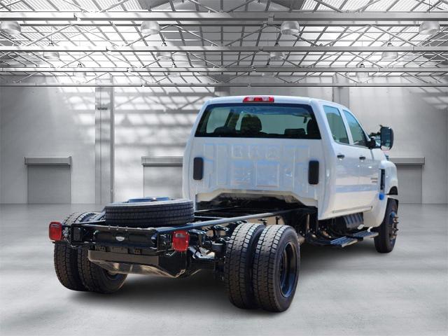 2024 Chevrolet Silverado Chassis Cab Vehicle Photo in Weatherford, TX 76087