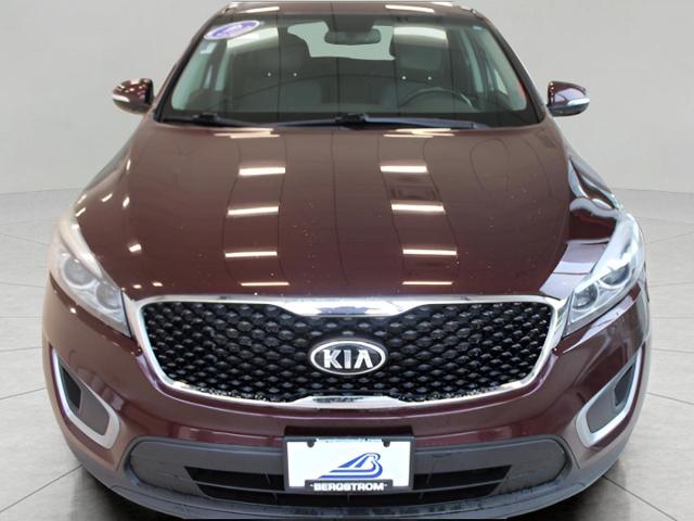 2017 Kia Sorento Vehicle Photo in Green Bay, WI 54304