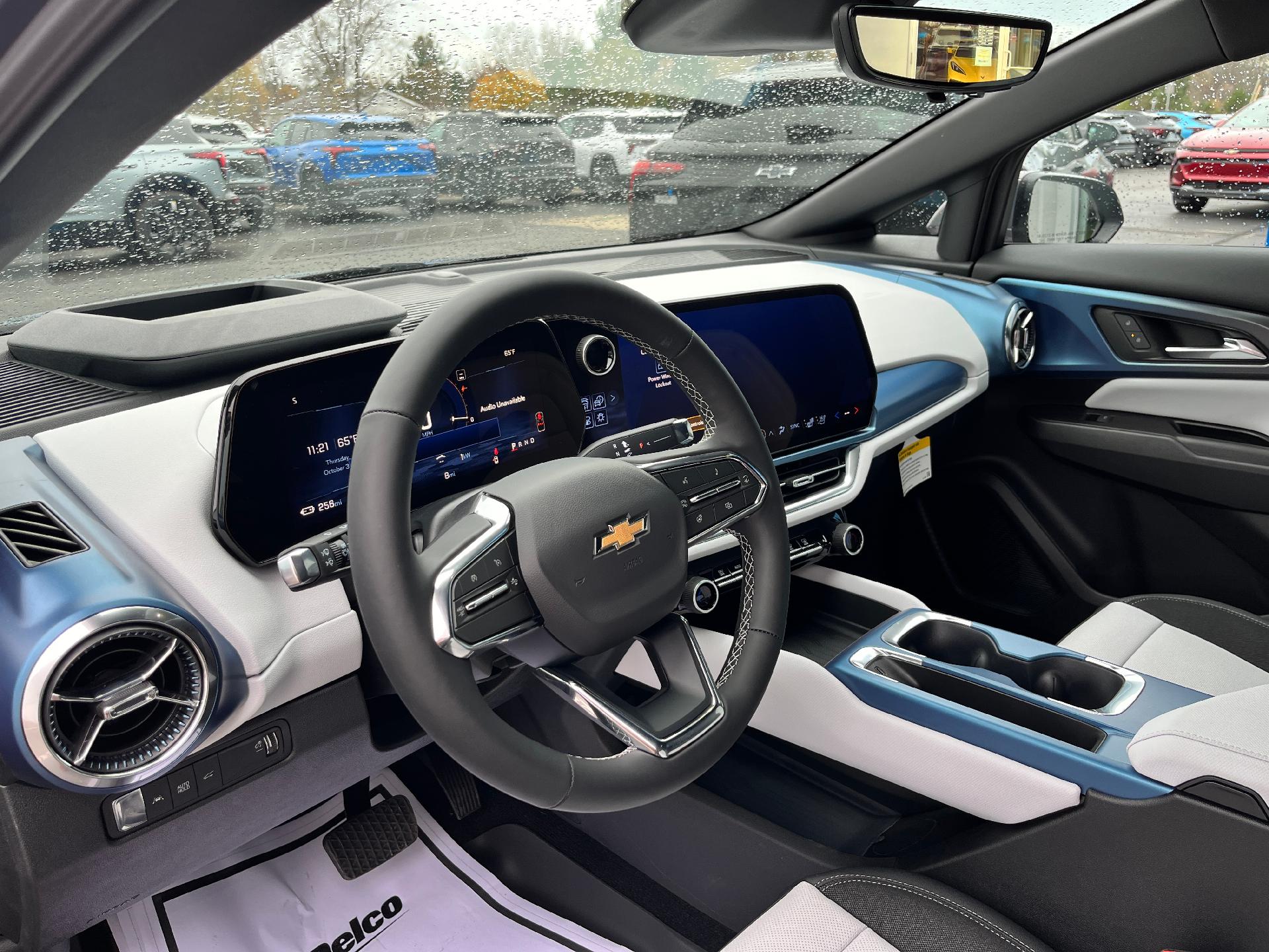 2025 Chevrolet Equinox EV Vehicle Photo in CLARE, MI 48617-9414