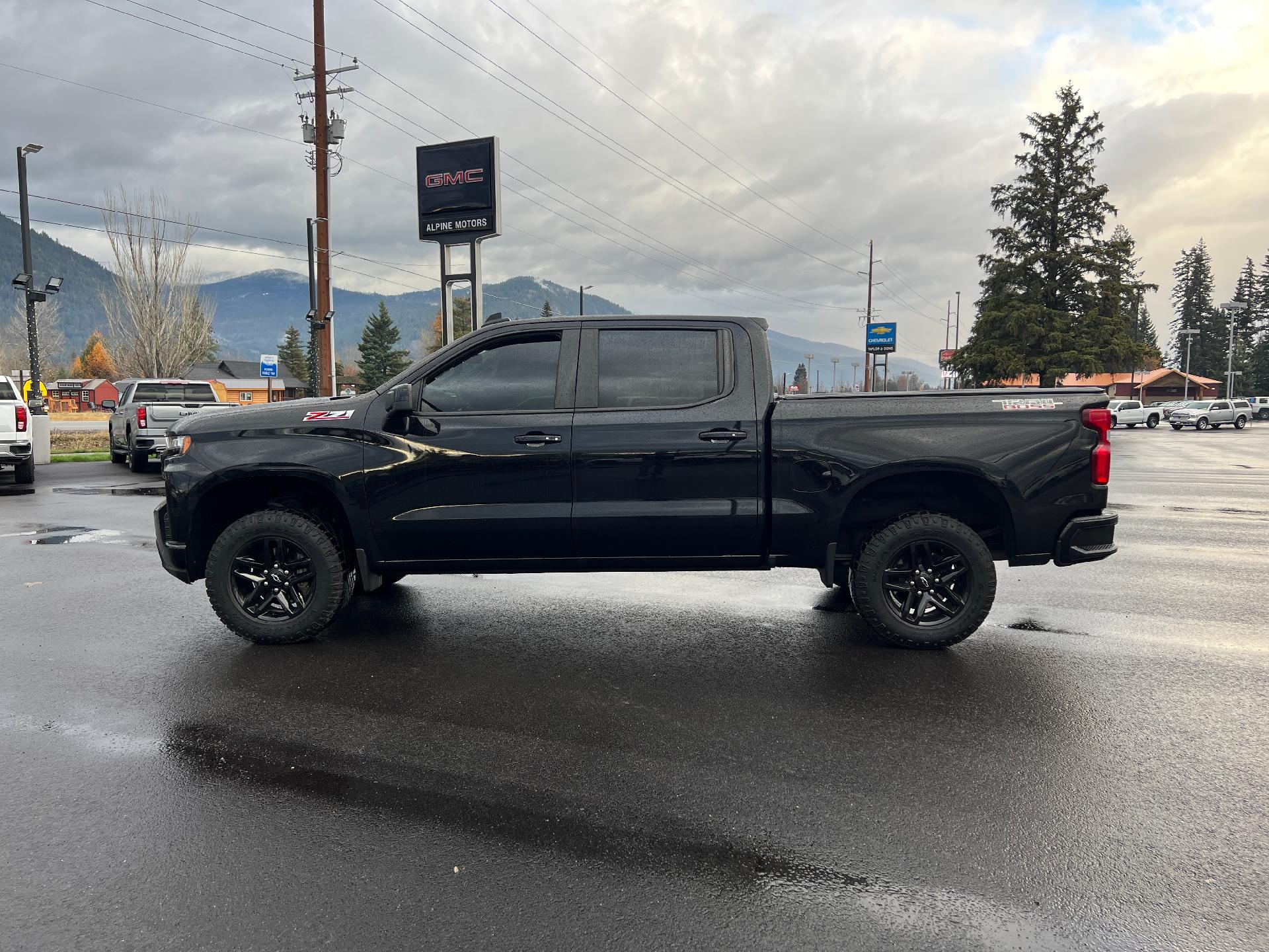 Used 2019 Chevrolet Silverado 1500 LT Trail Boss with VIN 1GCPYFED2KZ346989 for sale in Sandpoint, ID