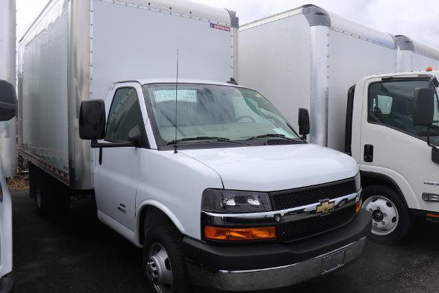 2023 Chevrolet Express Commercial Cutaway Vehicle Photo in MONTICELLO, NY 12701-3853