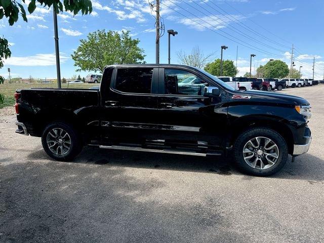 2024 Chevrolet Silverado 1500 Vehicle Photo in GREELEY, CO 80634-4125