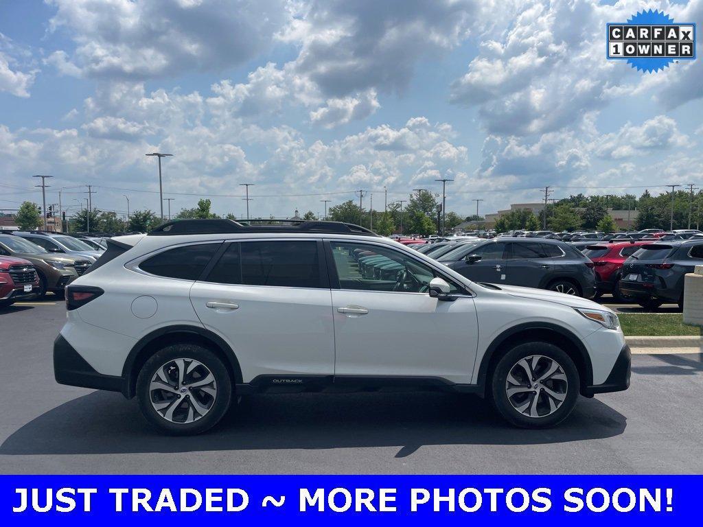 2020 Subaru Outback Vehicle Photo in Saint Charles, IL 60174