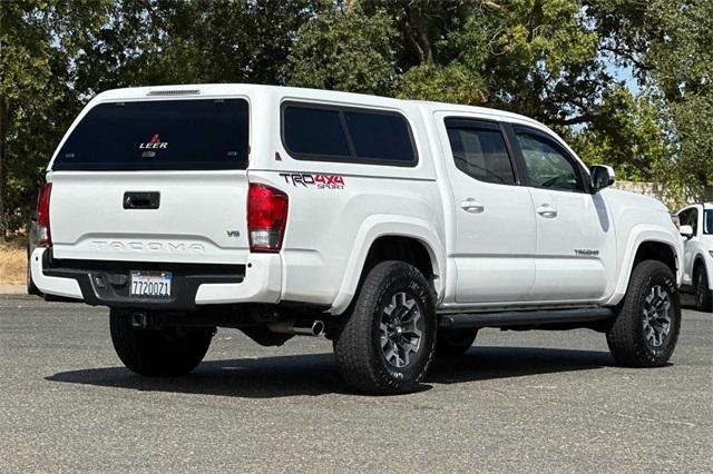 2017 Toyota Tacoma Vehicle Photo in ELK GROVE, CA 95757-8703